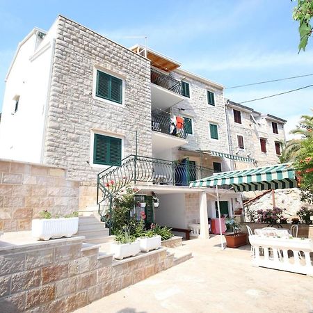 Apartments By The Sea Bol, Brac - 13413 Buitenkant foto